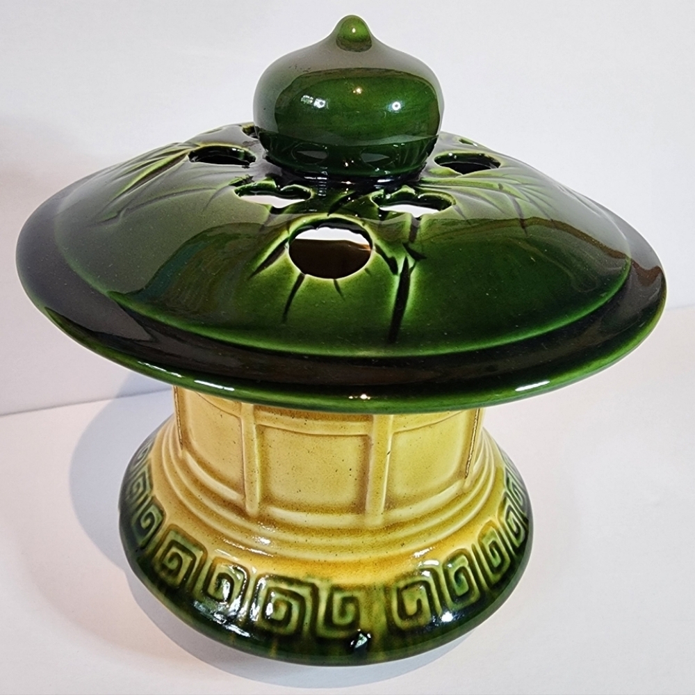 Vntg Majolica Flower Frog Asian Pagoda Style - Picture 2 of 11